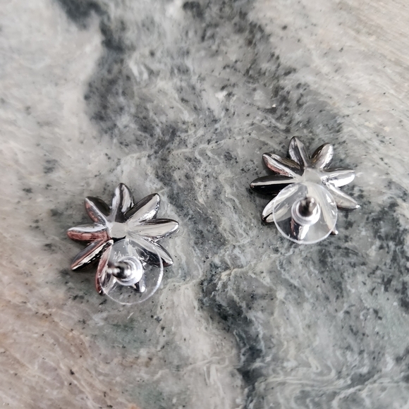 Dainty Red Flower Earrings with Rhinestone Center - Picture 2 of 6